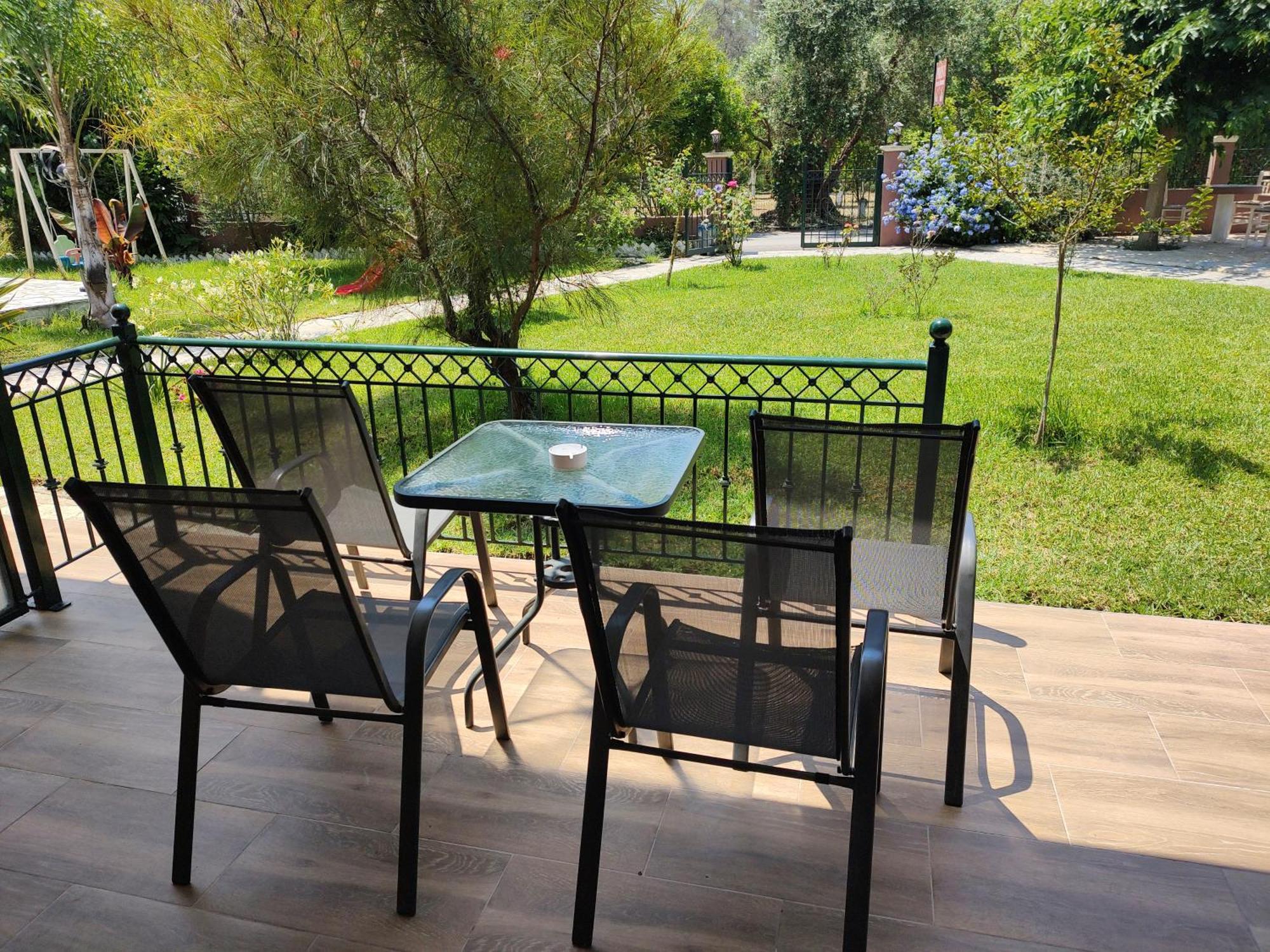 Dimas V House Aparthotel Parga Luaran gambar